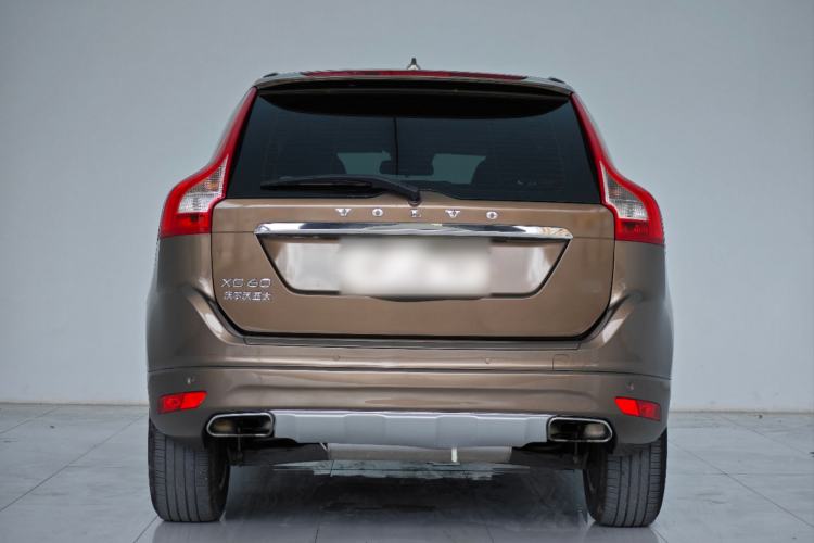 Used Volvo XC60 2017 T5 Smart Upgrade Edition Exterior 4