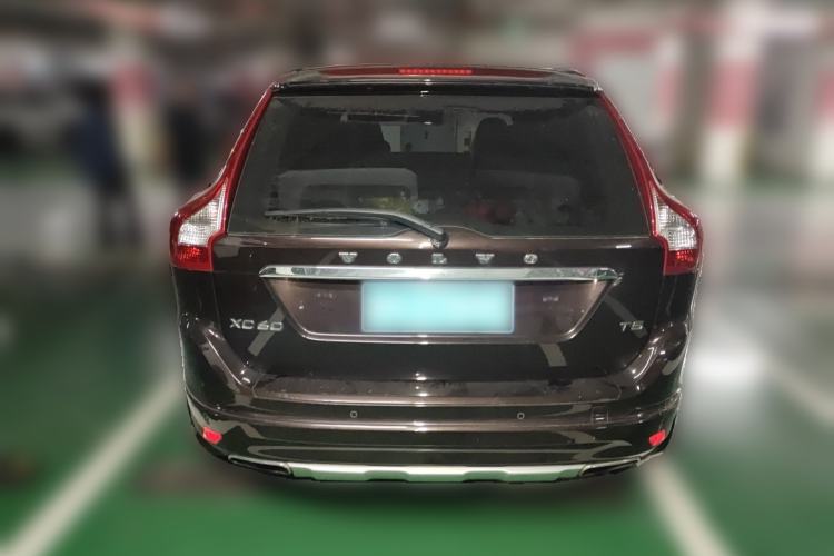 Used Volvo XC60 2017 T5 Smart Upgrade Edition Exterior 4