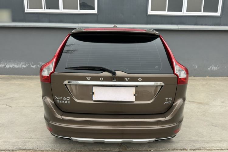 Used Volvo XC60 2017 T5 AWD Smart Upgrade Edition Exterior 4