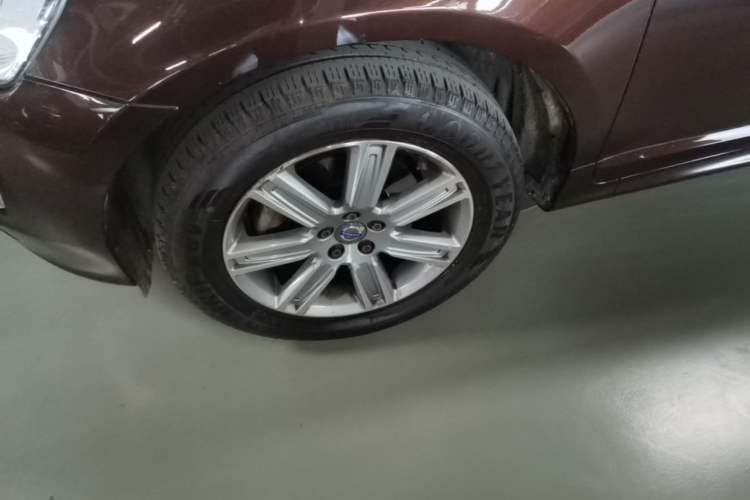 Used Volvo XC60 2017 T5 AWD Smart Upgrade Edition Exterior 4