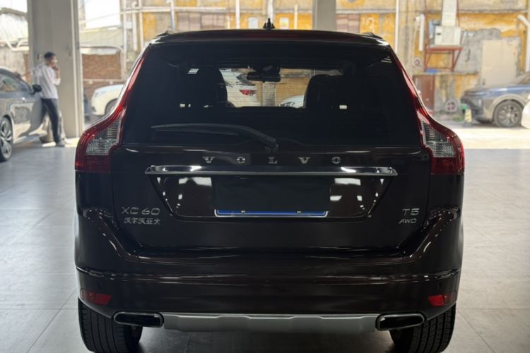 Used Volvo XC60 2017 T5 AWD Smart Upgrade Edition Exterior 5