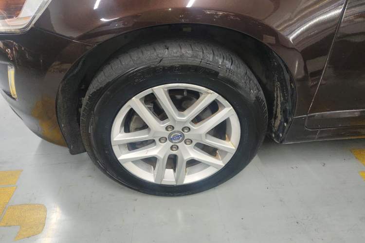 Used Volvo XC60 2017 T5 Smart Upgrade Edition Exterior 7