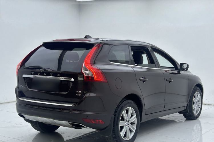Used Volvo XC60 2017 T5 AWD Smart Upgrade Edition Exterior 7