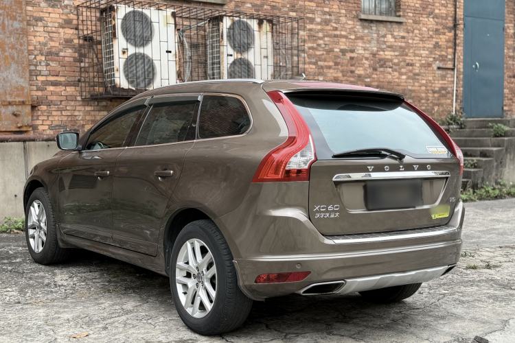 Used Volvo XC60 2017 T5 Smart Upgrade Edition Exterior 7