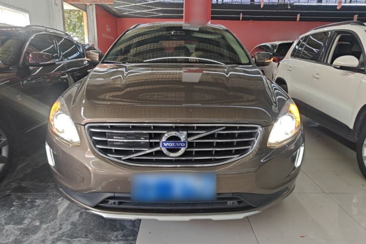 Used Volvo XC60 2017 T5 AWD Smart Upgrade Edition Front
