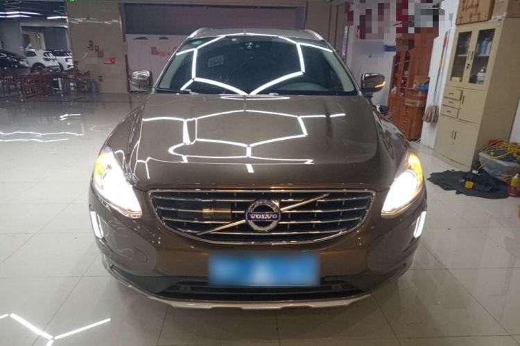 Used Volvo XC60 2017 T5 AWD Smart Upgrade Edition Front