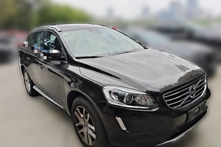 Used Volvo XC60 2017 T5 Smart Upgrade Edition Front Right 45 Deg