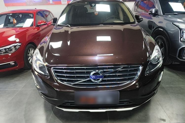 Used Volvo XC60 2017 T5 AWD Smart Upgrade Edition Front