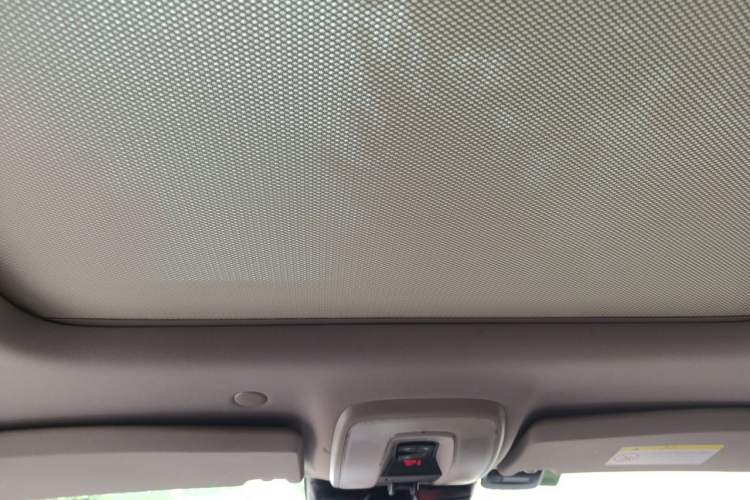 Used Volvo XC60 2017 T5 AWD Smart Range Edition Headliner