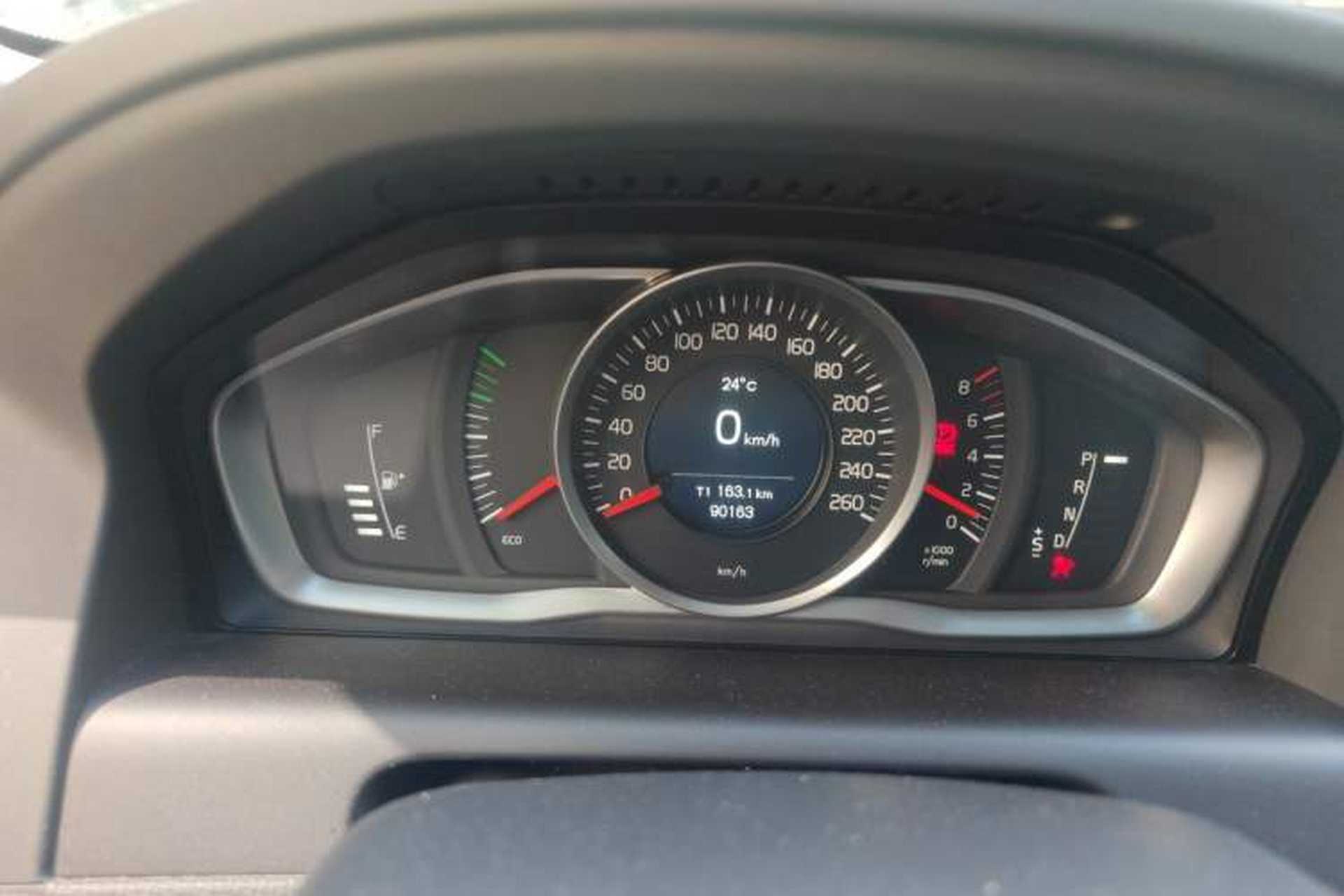 Used Volvo XC60 2017 T5 Smart Upgrade Edition Instrument Cluster