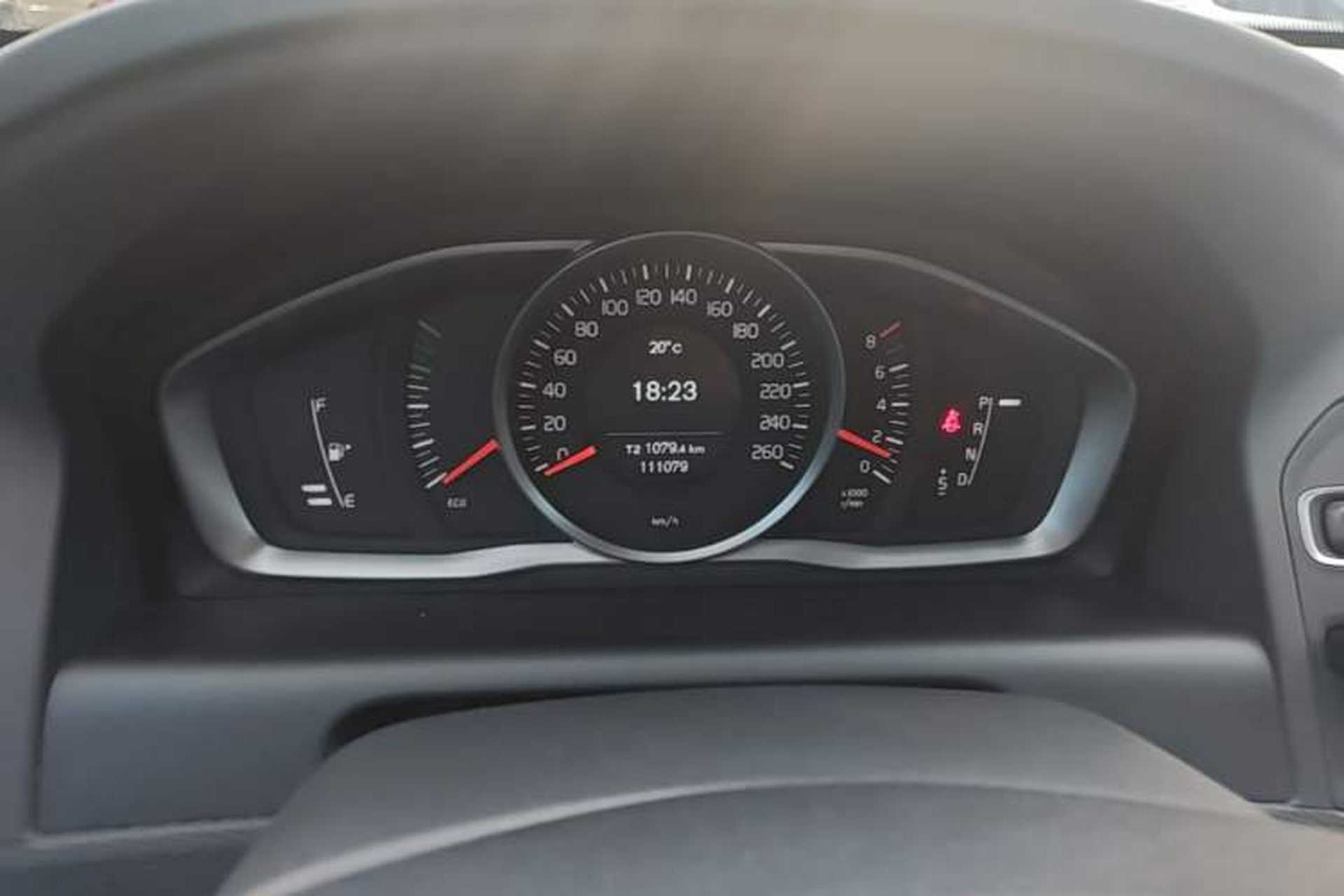 Used Volvo XC60 2017 T5 AWD Smart Upgrade Edition Instrument Cluster