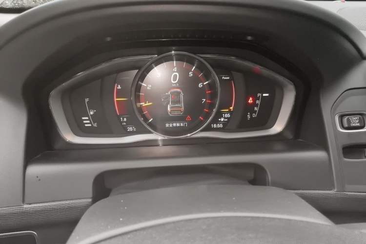 Used Volvo XC60 2017 T5 AWD Smart Upgrade Edition Instrument Cluster