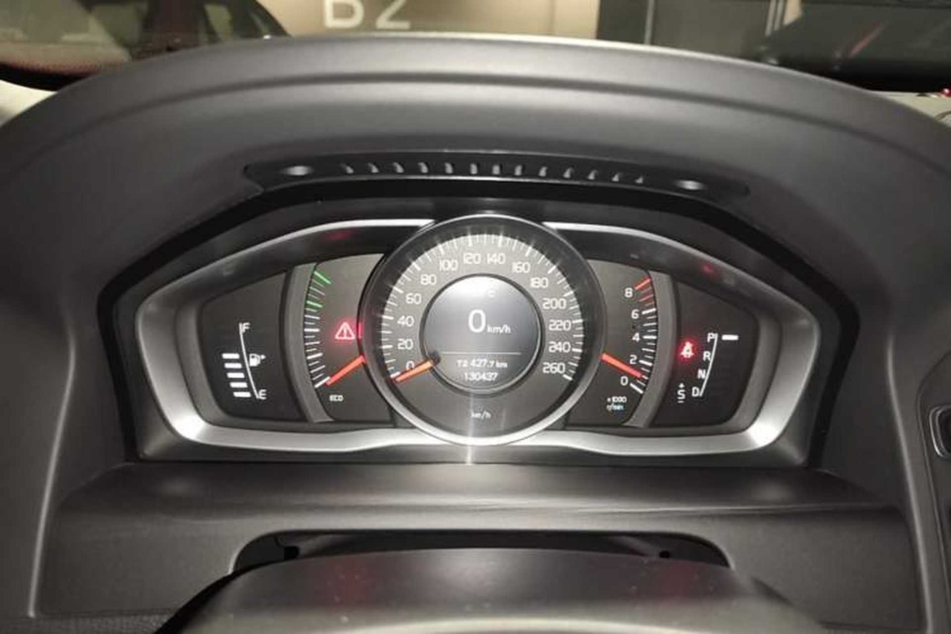 Used Volvo XC60 2017 T5 Smart Upgrade Edition Instrument Cluster