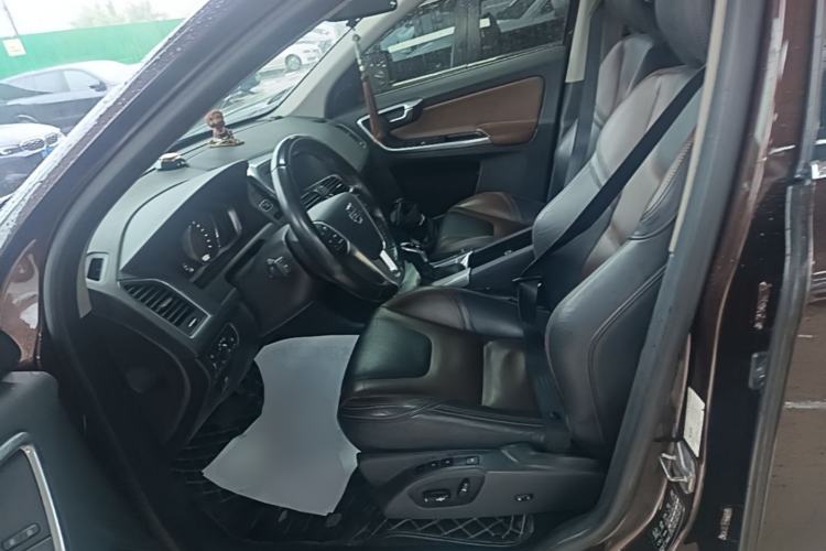 Used Volvo XC60 2017 T5 AWD Smart Range Edition Left Front Seat