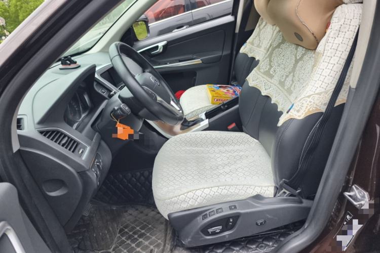 Used Volvo XC60 2017 T5 Smart Upgrade Edition Left Front Seat