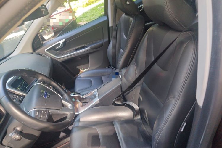 Used Volvo XC60 2017 T5 Smart Upgrade Edition Left Front Seat