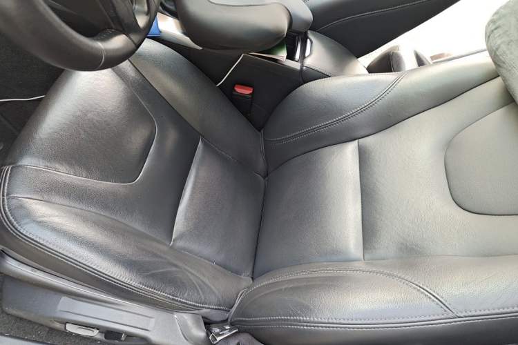 Used Volvo XC60 2017 T5 Smart Upgrade Edition Left Front Seat