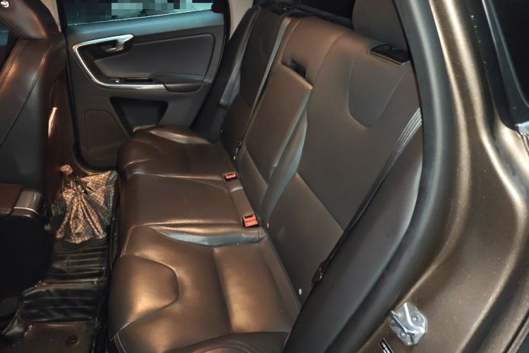 Used Volvo XC60 2017 T5 Smart Upgrade Edition Left Rear Seat
