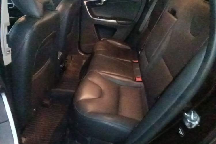 Used Volvo XC60 2017 T5 Smart Upgrade Edition Left Rear Seat