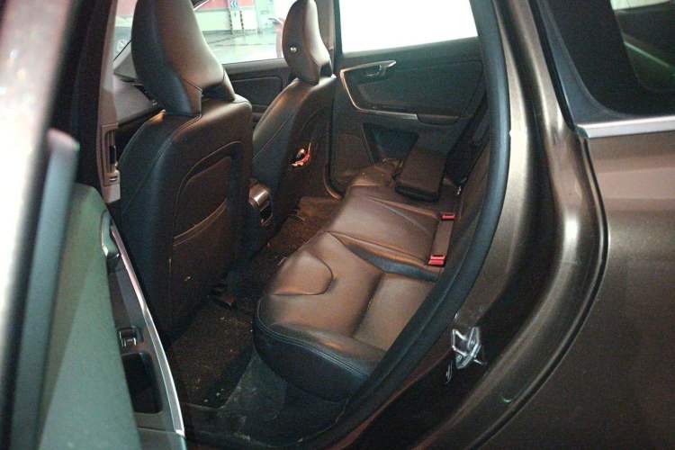 Used Volvo XC60 2017 T5 AWD Smart Upgrade Model Left Rear Seat