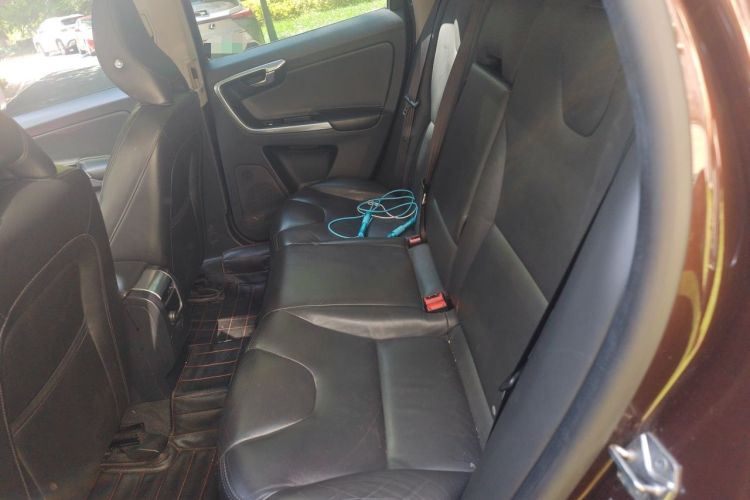 Used Volvo XC60 2017 T5 Smart Upgrade Edition Left Rear Seat
