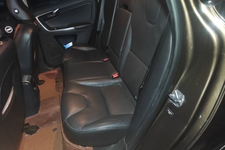 Used Volvo XC60 2017 T5 AWD Smart Upgrade Model Left Rear Seat