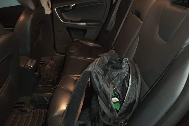 Used Volvo XC60 2017 T5 Smart Upgrade Edition Left Rear Seat