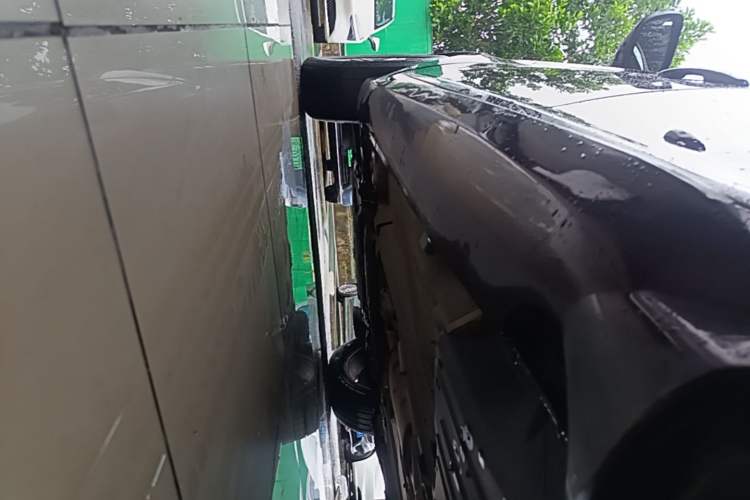 Used Volvo XC60 2017 T5 AWD Smart Range Edition Left Side Sill