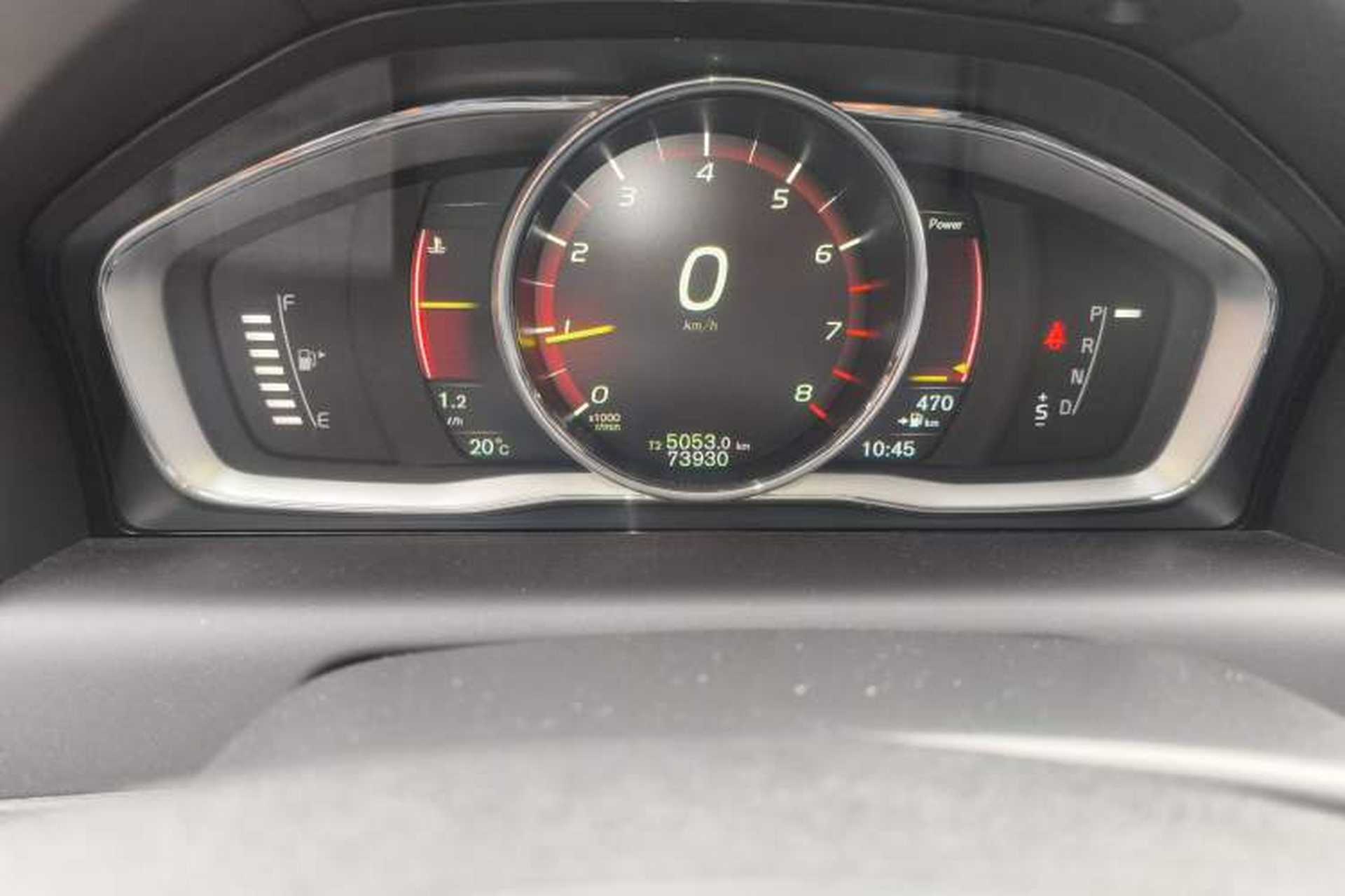 Used Volvo XC60 2017 T5 AWD Smart Upgrade Edition Odometer Close Up