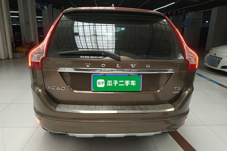 Used Volvo XC60 2017 T5 AWD Smart Upgrade Edition Rear