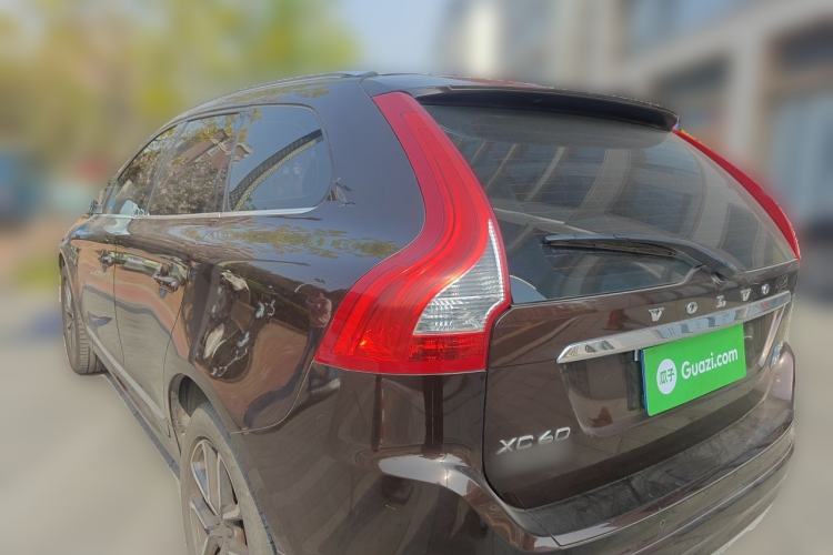 Used Volvo XC60 2017 T5 AWD Smart Drive Edition Rear Left 45 Deg