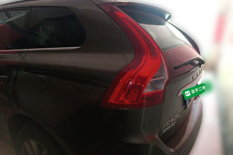 Used Volvo XC60 2017 T5 AWD Smart Upgrade Model Rear Left 45 Deg