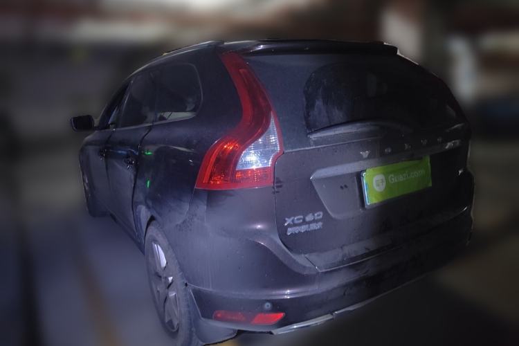 Used Volvo XC60 2017 T5 Smart Upgrade Edition Rear Left 45 Deg