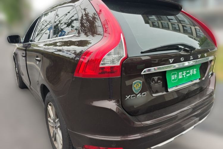 Used Volvo XC60 2017 T5 AWD Smart Upgrade Edition Rear Left 45 Deg