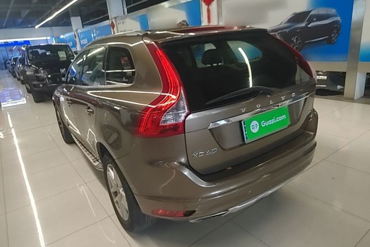 Used Volvo XC60 2017 T5 Smart Upgrade Edition Rear Left 45 Deg