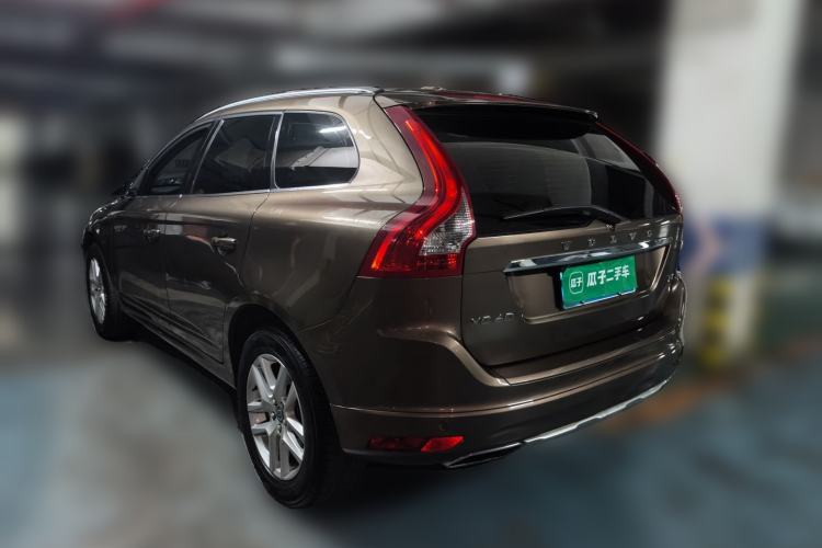 Used Volvo XC60 2017 T5 Smart Upgrade Edition Rear Left 45 Deg