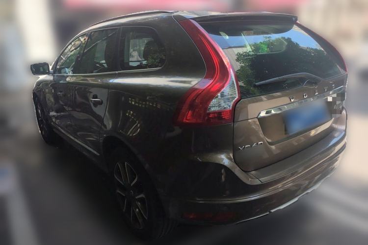 Used Volvo XC60 2017 T5 AWD Smart Upgrade Edition Rear Left 45 Deg