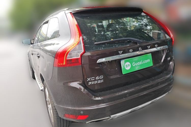 Used Volvo XC60 2017 T5 Smart Upgrade Edition Rear Left 45 Deg