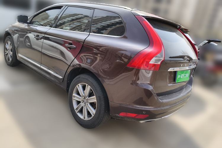 Used Volvo XC60 2017 T5 AWD Smart Range Edition Rear Left 45 Deg