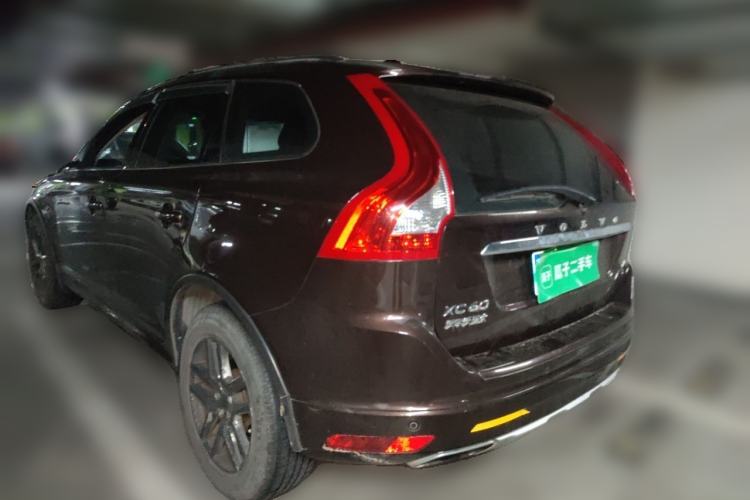 Used Volvo XC60 2017 T5 Smart Upgrade Edition Rear Left 45 Deg