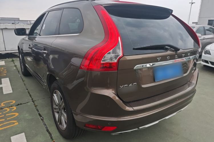 Used Volvo XC60 2017 T5 AWD Smart Range Edition Rear Left 45 Deg