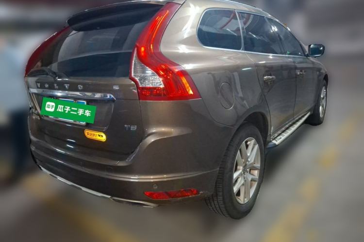Used Volvo XC60 2017 T5 Smart Upgrade Edition Rear Right 45 Deg