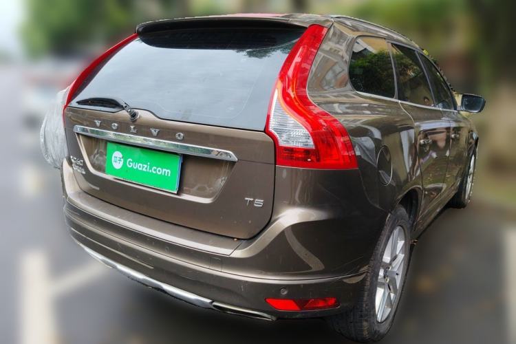 Used Volvo XC60 2017 T5 Smart Upgrade Edition Rear Right 45 Deg