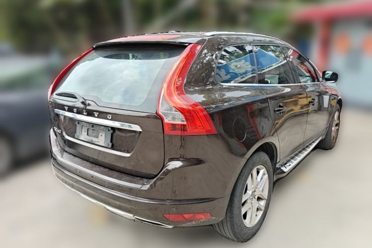 Used Volvo XC60 2017 T5 Smart Upgrade Edition Rear Right 45 Deg