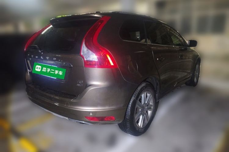 Used Volvo XC60 2017 T5 AWD Smart Upgrade Edition Rear Right 45 Deg