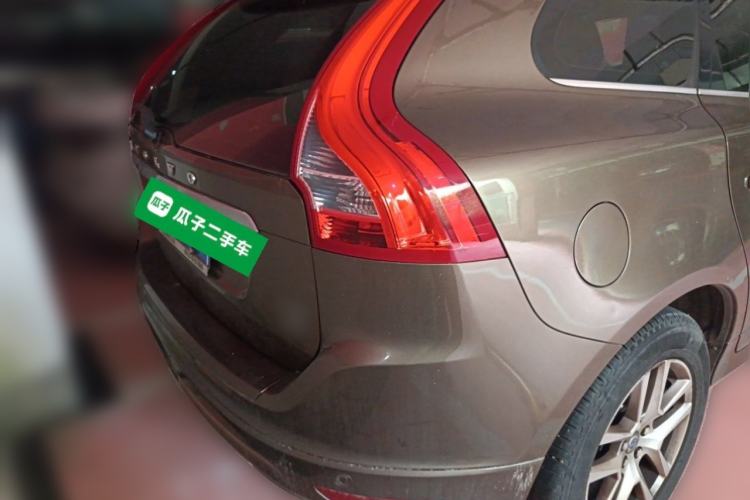 Used Volvo XC60 2017 T5 AWD Smart Upgrade Model Rear Right 45 Deg
