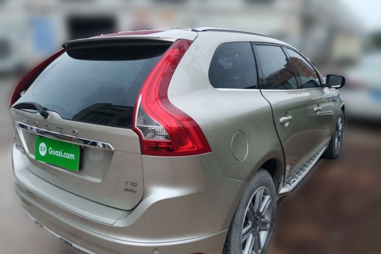 Used Volvo XC60 2017 T5 AWD Smart Upgrade Model Rear Right 45 Deg