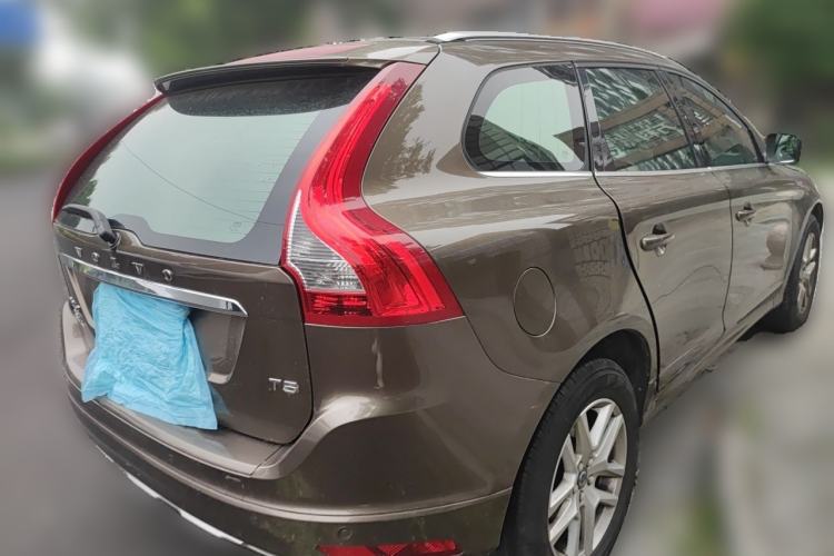 Used Volvo XC60 2017 T5 Smart Upgrade Edition Rear Right 45 Deg