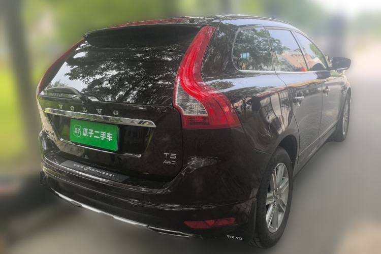 Used Volvo XC60 2017 T5 AWD Smart Upgrade Edition Rear Right 45 Deg