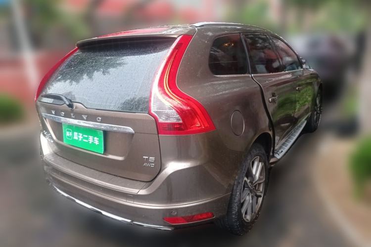 Used Volvo XC60 2017 T5 AWD Smart Upgrade Edition Rear Right 45 Deg